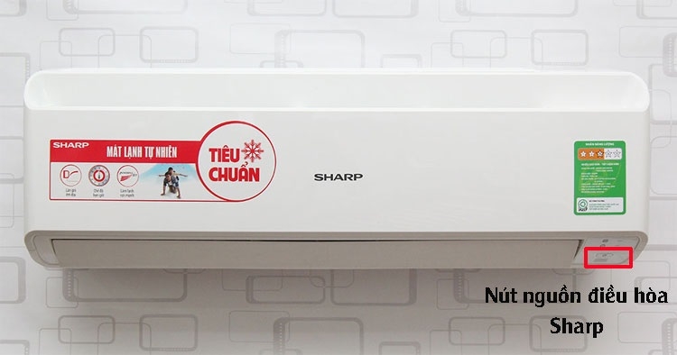 nút nguồn máy lạnh Sharp nằm ở đâu 1