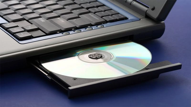 o-dia-quang-tren-laptop-6.png