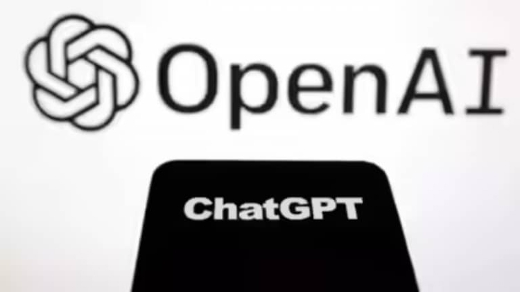 OpenAI cho phép ChatGPT tham gia trò chuyện người lớn