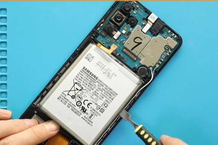 pin-samsung-bi-phong (1).jpg