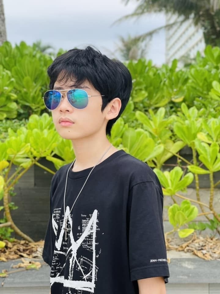 kinh mat thoi trang