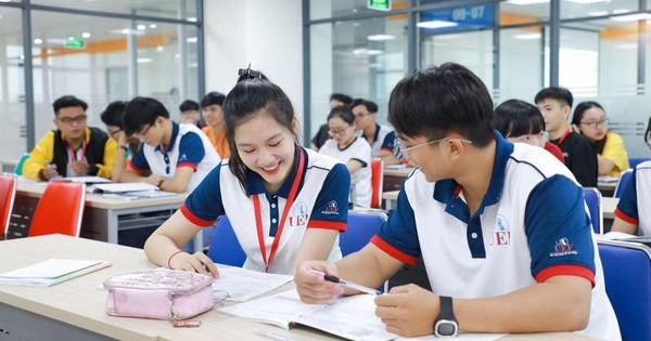 Quan hệ công chúng học trường nào ở TP.HCM hình 7
