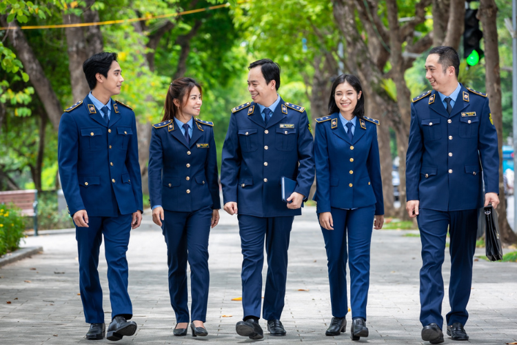 Quản lý thị trường là gì 8