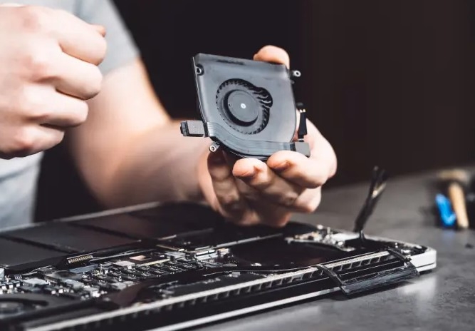 Quạt làm mát laptop là gì? - hình 3