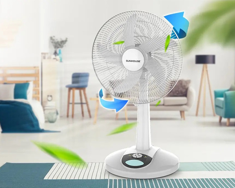 Quạt tích điện pin khủng - ảnh 1