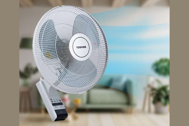 quạt treo tường loại nào tốt 1