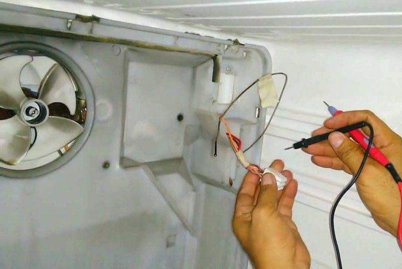 quat tu lanh electrolux bi ket