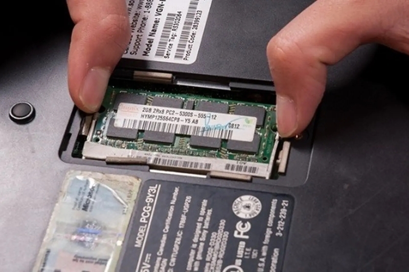RAM nào tốt nhất cho máy tính bàn và laptop ảnh 1