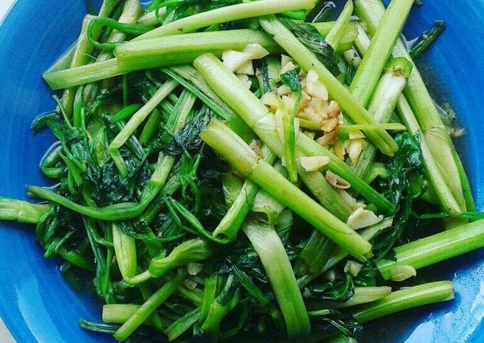 rau cần xào tỏi 3