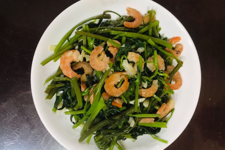 Rau muống xào tôm hình 6