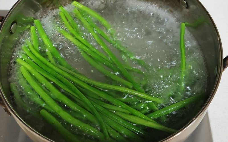 Rau nên chần trước khi nấu - Đậu cô ve