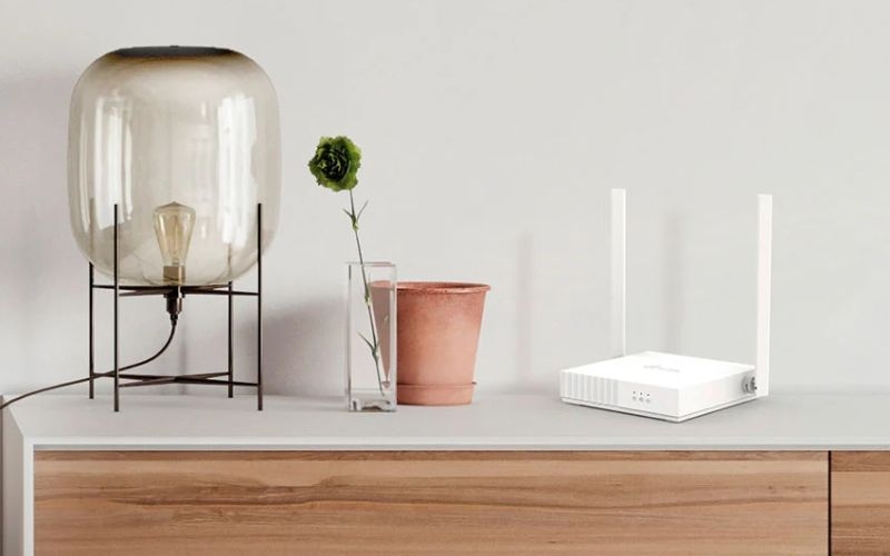 Router WiFi TP-Link TL-WR820N