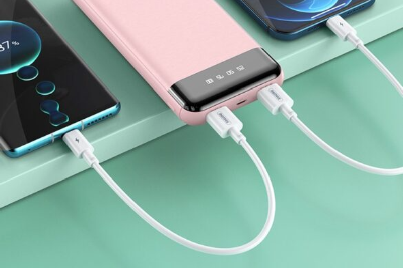 Sạc dự phòng 10000mAh sạc bao lâu thì đầy - hình 1