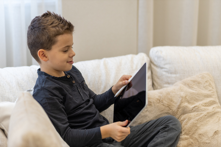 Sạc iPad bao nhiêu W hình 2
