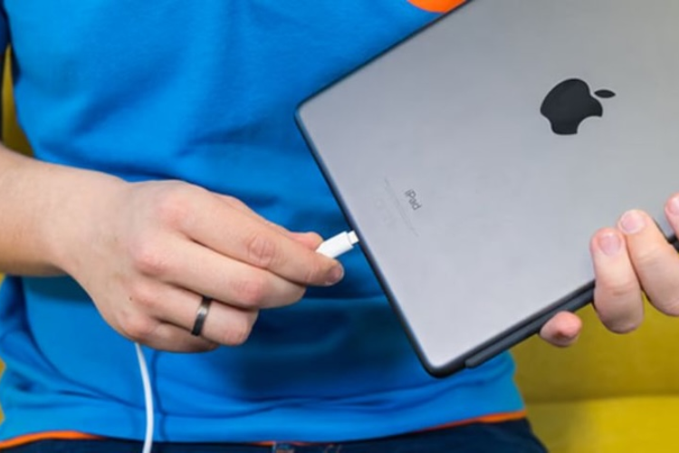 Sạc iPad bao nhiêu W hình 4