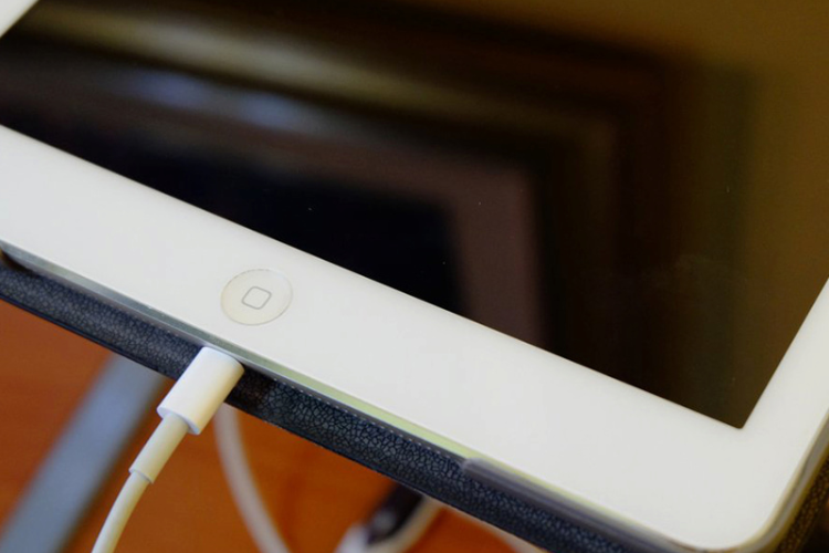 Sạc iPad bao nhiêu W hình 5