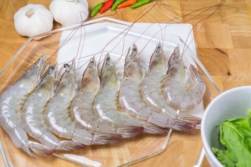 salad tôm cần tây sốt chua cay 7