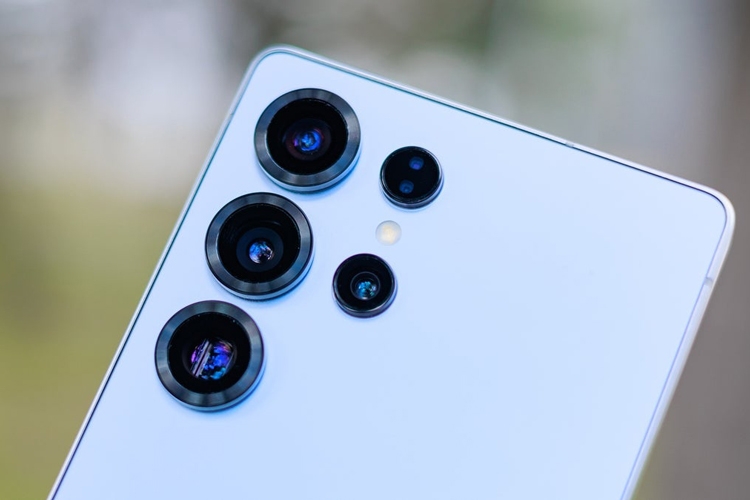 Samsung Galaxy S26 Ultra có thể được nâng cấp lớn về camera