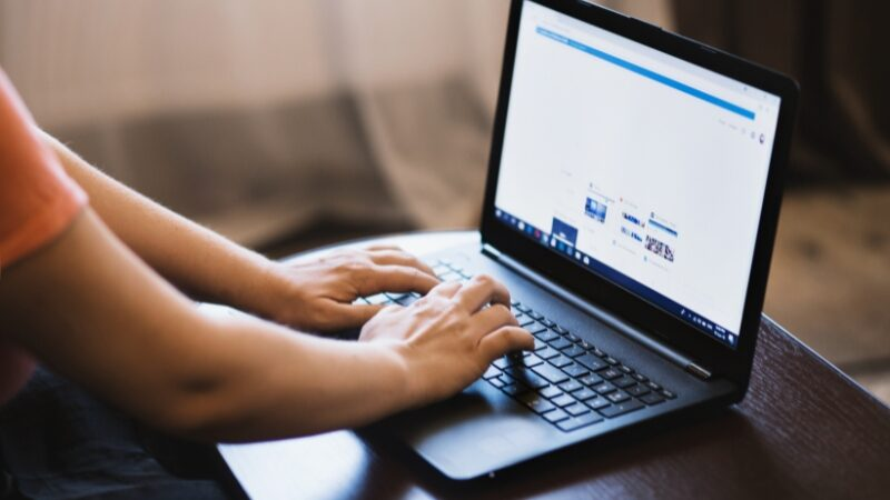 Serial number laptop dùng để kiểm tra thông tin gì 2