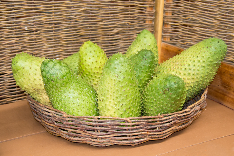 Sinh tố bơ mãng cầu hình 3