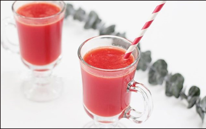 Hoàn tất sinh tố ớt chuông dưa hấu