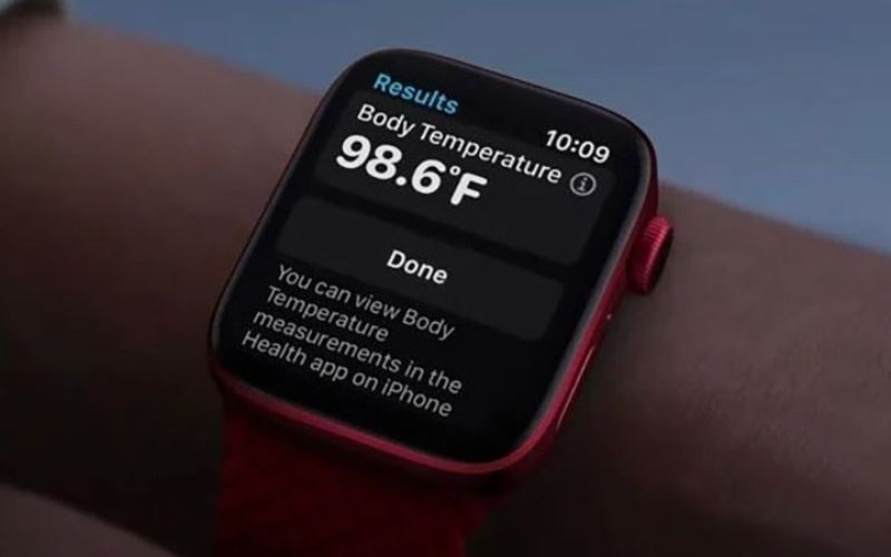 Smartwatch đo nhiệt độ da