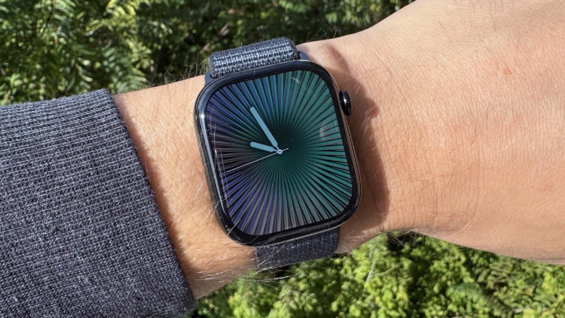 So sánh Apple Watch 10 và Apple Watch 7 - hình 4