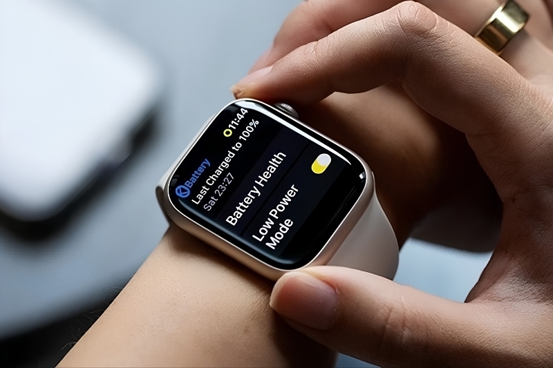 so sánh Apple Watch Series 4 và Series 5 2