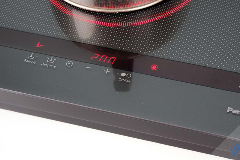 So s&aacute;nh bếp từ Hitachi v&agrave; Panasonic - h&igrave;nh 5