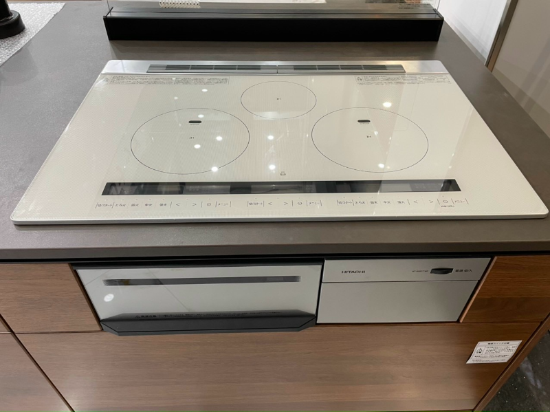 So s&aacute;nh bếp từ Hitachi v&agrave; Panasonic - h&igrave;nh 6