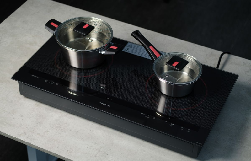 So s&aacute;nh bếp từ Hitachi v&agrave; Panasonic - h&igrave;nh 9