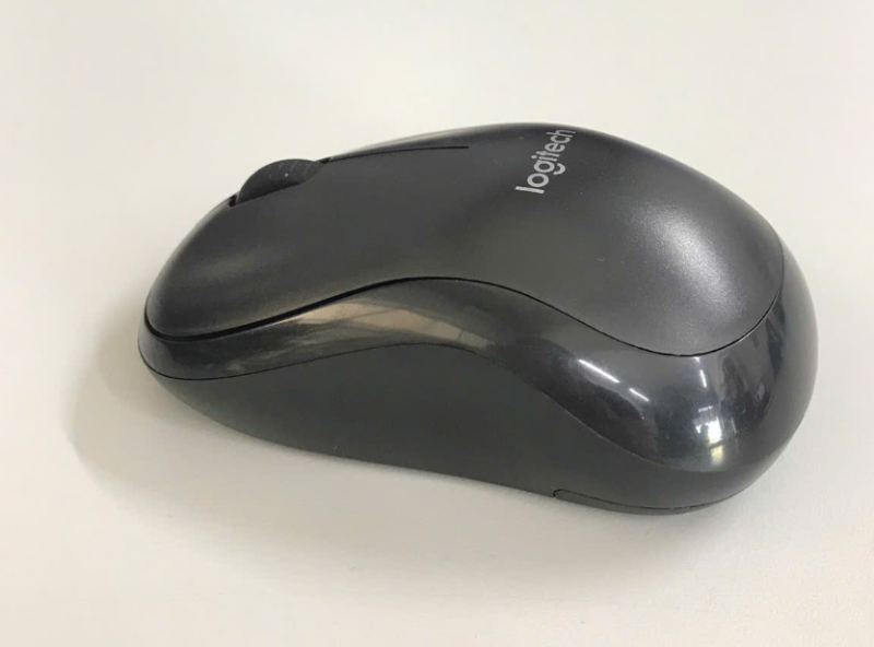 So sánh chuột Logitech M220 và M240 - hình 7