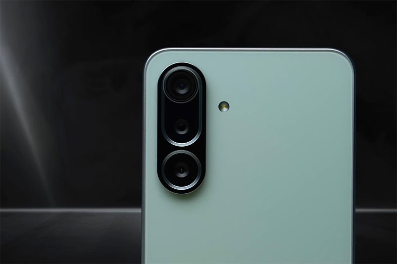 So sánh Galaxy M56 và Xiaomi 14T - hình 9
