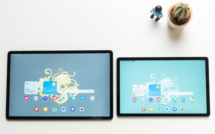 So sánh Galaxy Tab S10 FE và Galaxy Tab S10 FE Plus 4