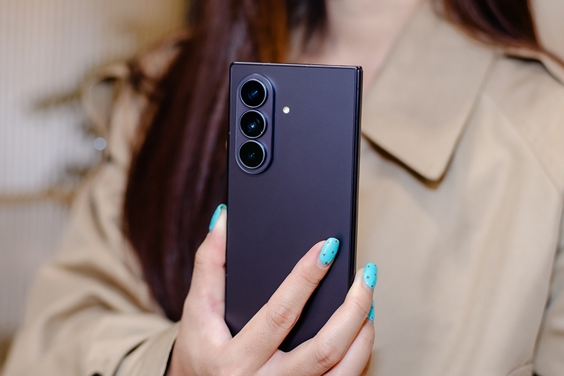 So sánh Galaxy Z Fold 8 Ultra và S26 Ultra - hình 8