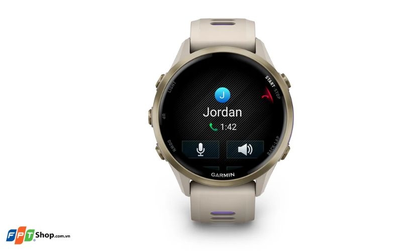 So sánh Garmin Forerunner 970 vs Fenix 8 về tính năng thông minh và kết nối