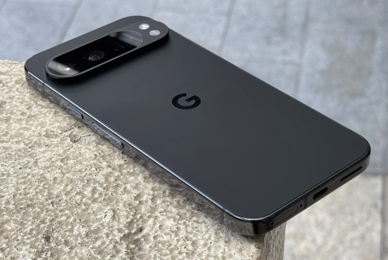 So sánh Google Pixel 9 Pro XL và Galaxy S24 Ultra - hình 1