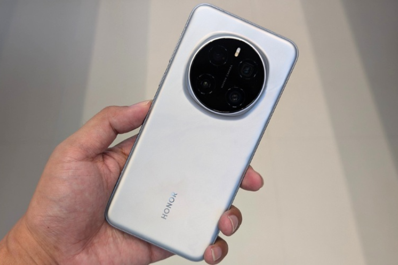 So sánh Honor Magic 7 Pro và 8 Pro - hình 1