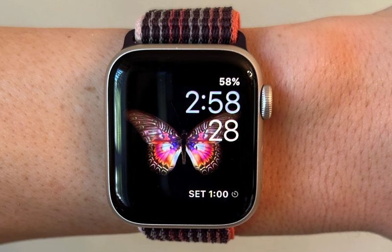 So sánh Huawei Watch Fit 3 và Apple Watch SE - hình 2