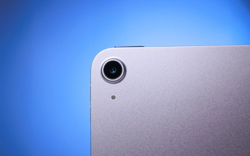 So sánh iPad mini 7 và iPad Air M3 về camera