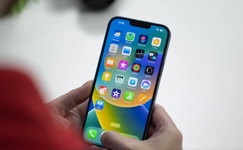So sánh iPhone 14 Plus và 11 Pro Max - hình 3