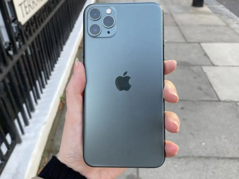 So sánh iPhone 14 Pro Max và 11 Pro Max - hình 1