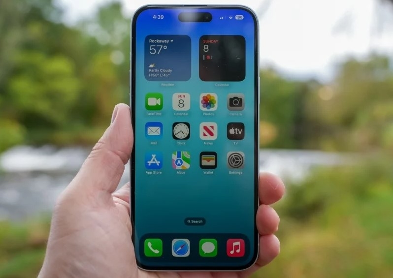 So sánh iPhone 15 Plus và iPhone 13 Pro Max - hình 6