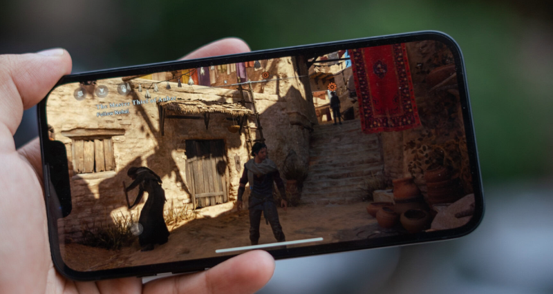 So sánh iPhone 16e và 15 Plus - hình 7