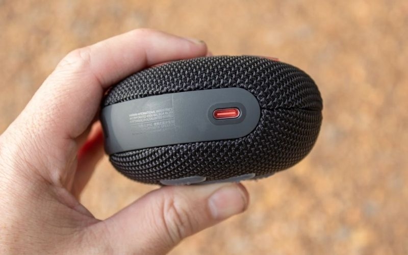 So sánh loa JBL Go 5 vs JBL Clip 5 về khả năng kết nối