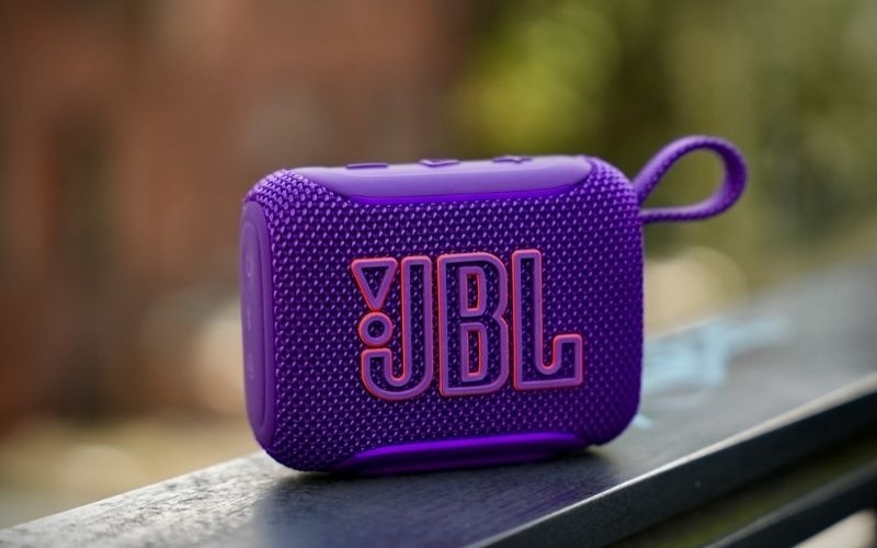 So sánh loa JBL Go 5 vs JBL Clip 5 về thời lượng pin