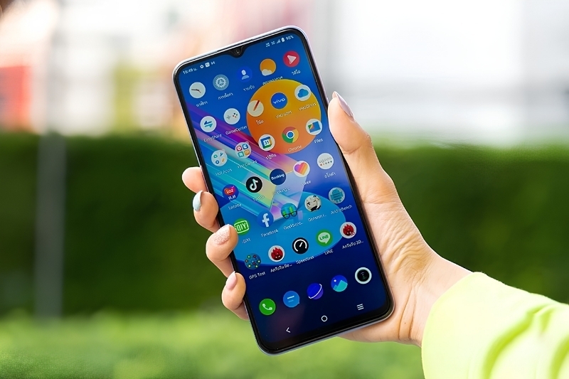 So sánh màn hình TFT và IPS 55