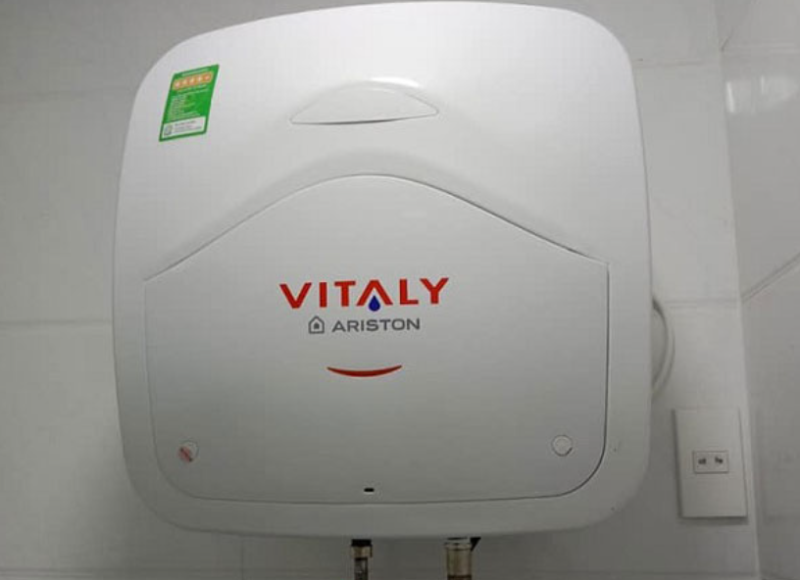 So s&aacute;nh m&aacute;y nước n&oacute;ng gi&aacute;n tiếp Ariston v&agrave; Ferroli - h&igrave;nh 5