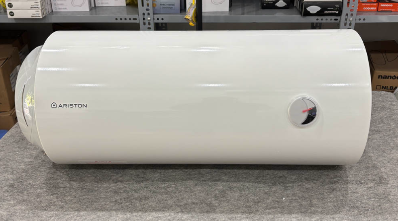 So s&aacute;nh m&aacute;y nước n&oacute;ng Panasonic v&agrave; Ariston - h&igrave;nh 2