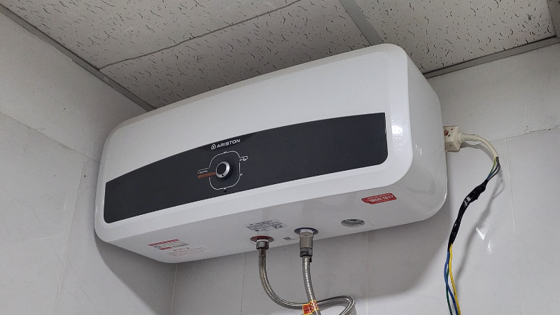 So s&aacute;nh m&aacute;y nước n&oacute;ng Panasonic v&agrave; Ariston - h&igrave;nh 6